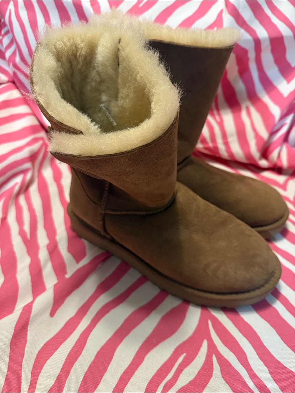 UGG Classic Mid-Calf Suede Boots in Chestnut Brown with Shearling